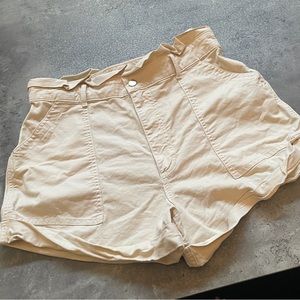 Abercrombie & Fitch cuffed high rise shorts